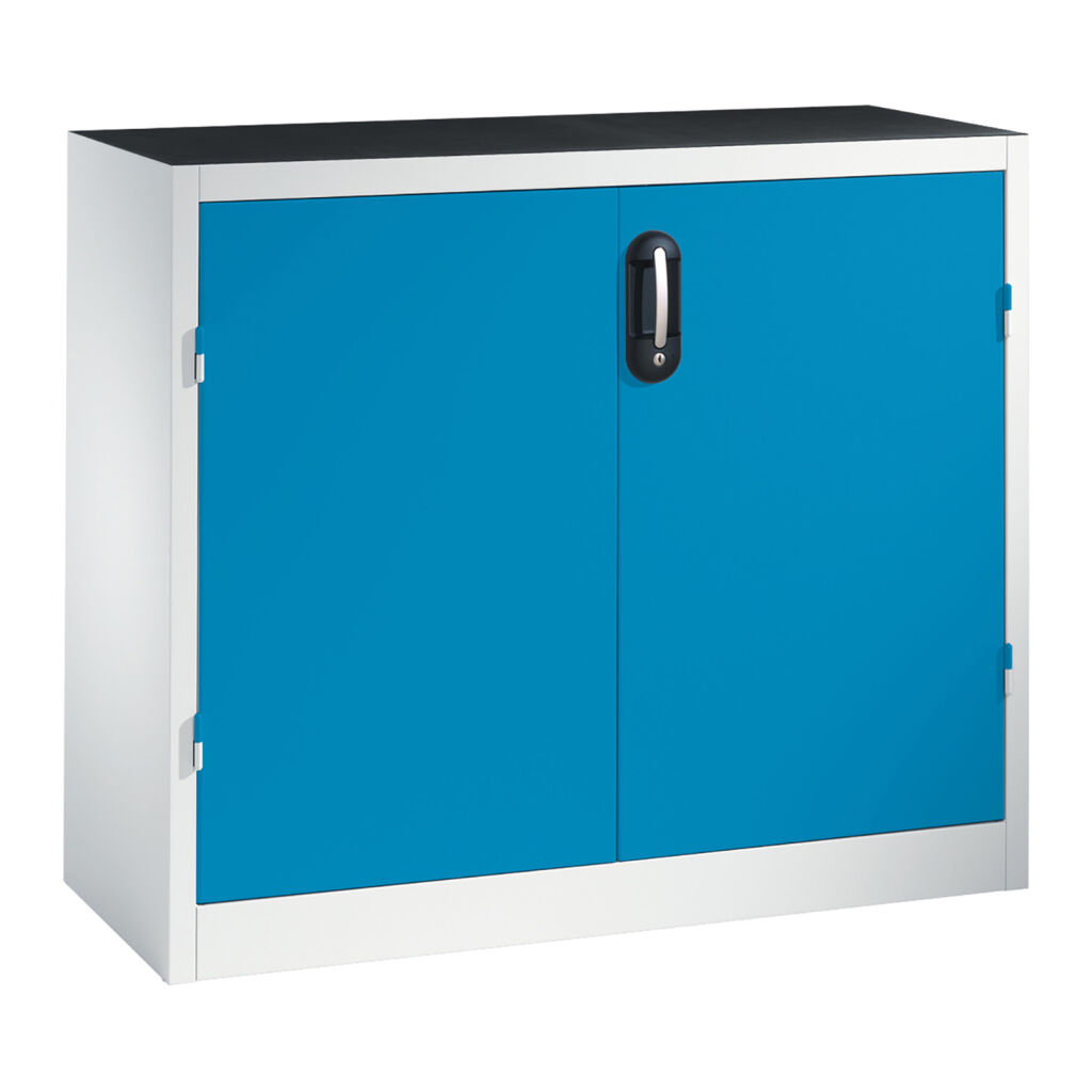 Établis avec 2 portes battantes, 2 étagères et 3 tiroirs