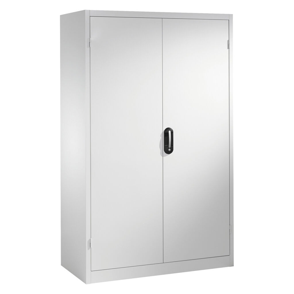 Armoire d'équipement avec 2 portes battantes, 4 étagères et 3 tiroirs