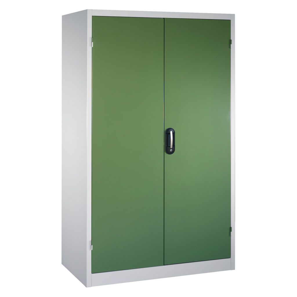 Armoire d'équipement avec 2 portes battantes, 4 étagères et 3 tiroirs