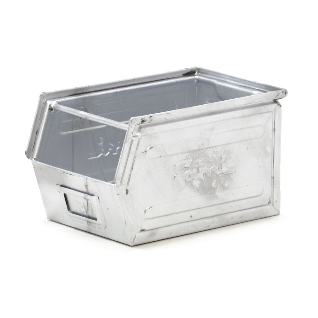 Storage bin steel grip opening