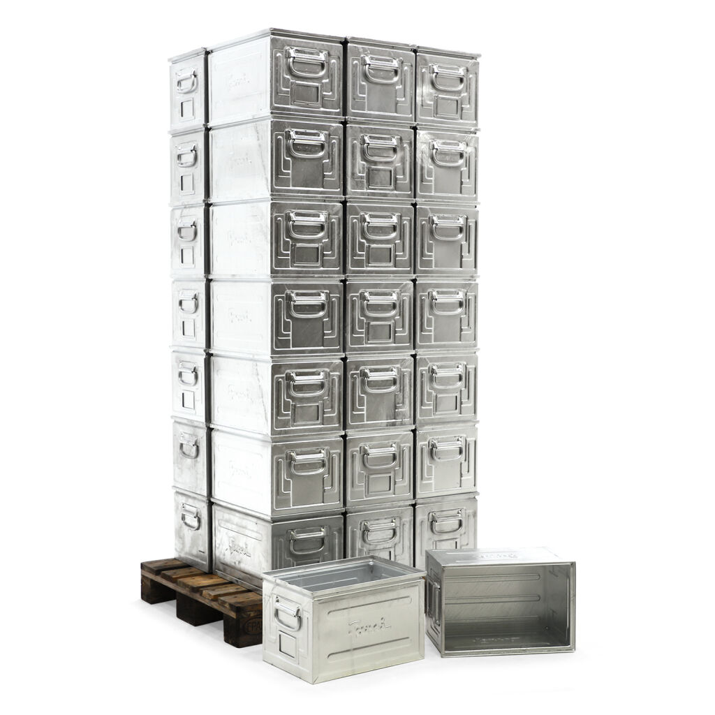 Storage bin steel all walls closed