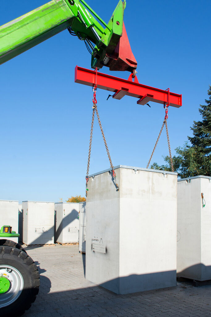 Traverse met 2 verstelbare draailasthaken 1500-3000 mm 