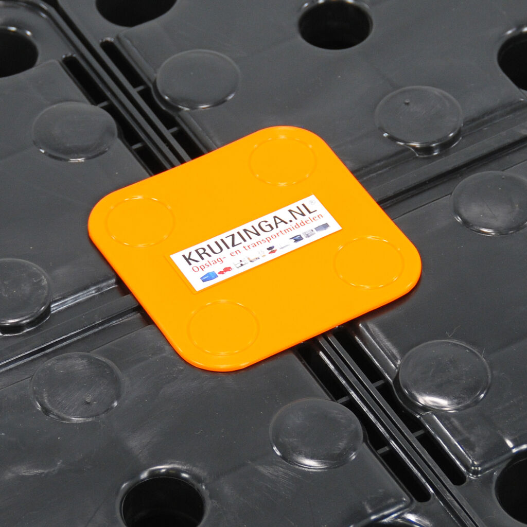 Plastic trays accessories coupler