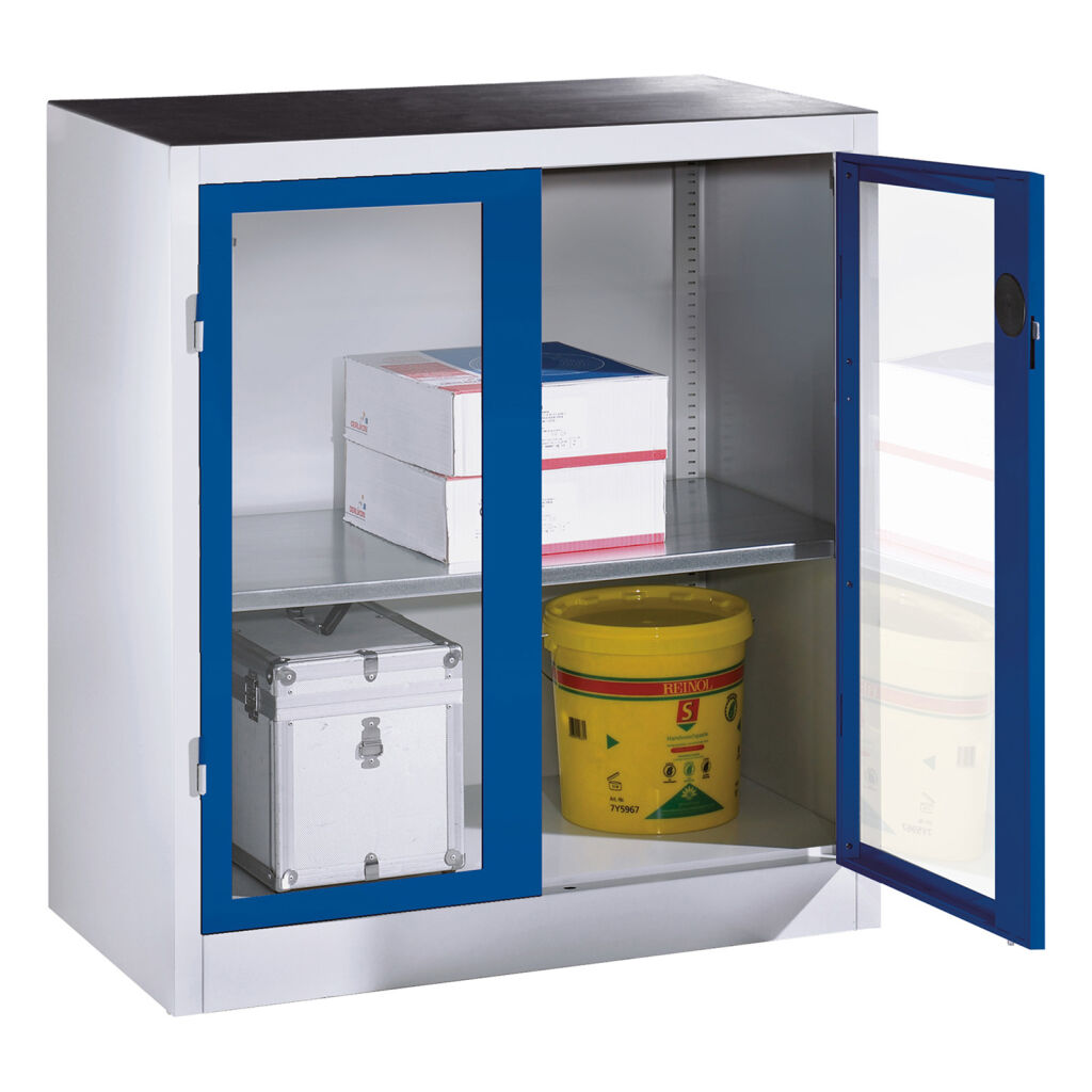 Workbenches with viewing window in 2 hinged doors and 1 floor