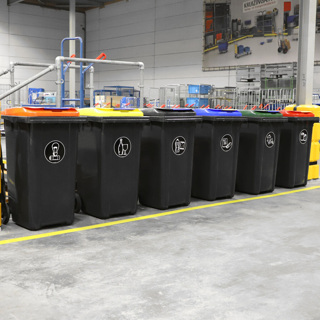 Containers poubelle verre - signalétique recyclage et poubelles