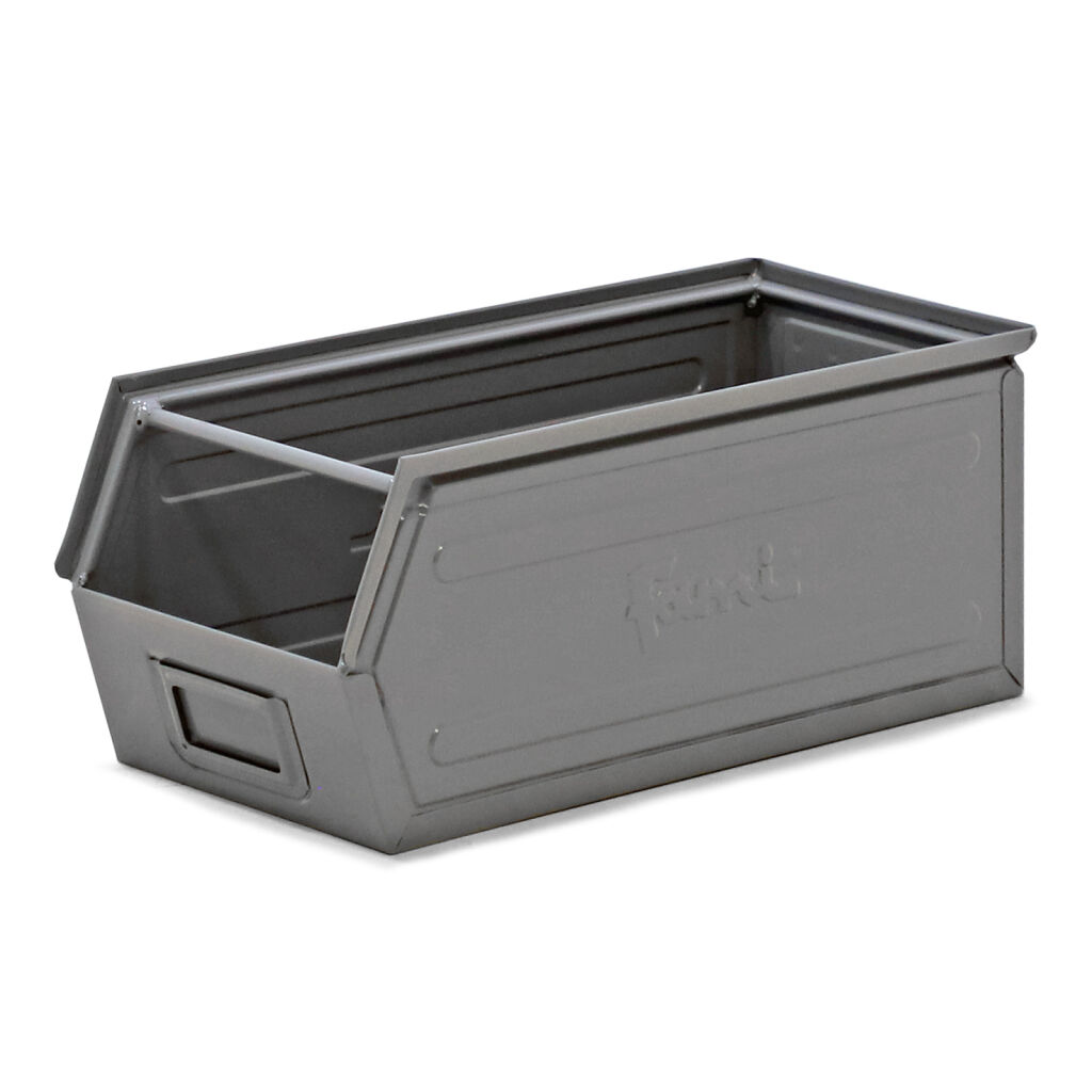 Storage bin steel grip opening