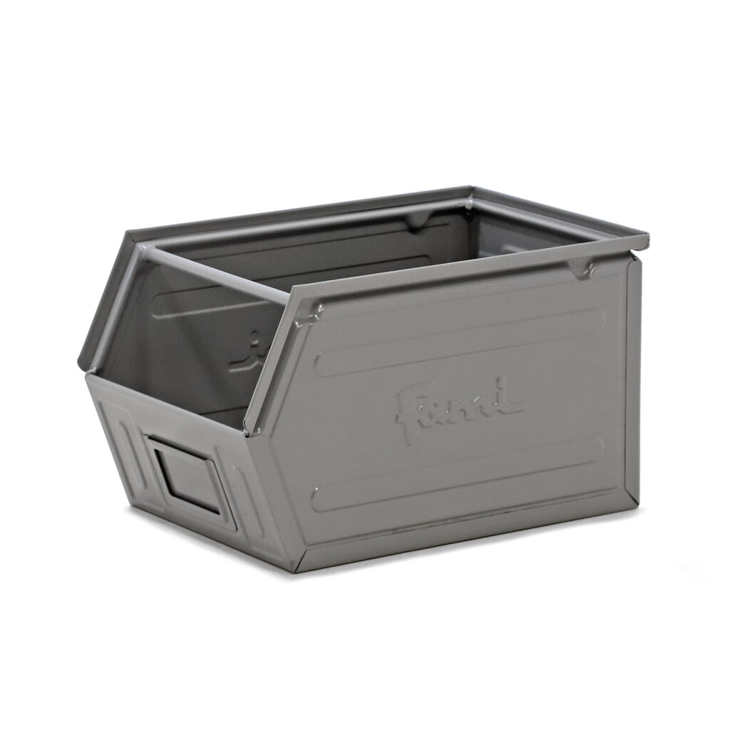Storage bin steel grip opening