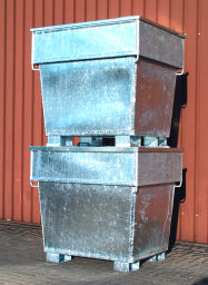 Transportcontainer Auffangwanne Flüssigkeitsbehälter konischer Außencontainer aus 3 mm Stahlblech.  L: 1200, B: 1000, H: 1145 (mm). Artikelcode: 450-M800-V