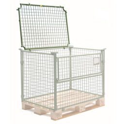 Pallet stacking frames accessories lid