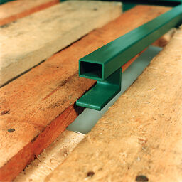 Pallet stacking frames construction bracket without pallet