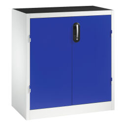Établis avec 2 portes battantes, 2 étagères et 3 tiroirs