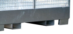 Gitterbox feste Konstruktion stapelbar Vorderseite mit 4 Holzbretter Spezialanfertigung.  L: 1800, B: 1200,  (mm). Artikelcode: 99-CORO-01