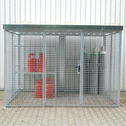 Gasflaschenlagerung Depot mit Dach für 96 Gasflaschen ø230 mm 