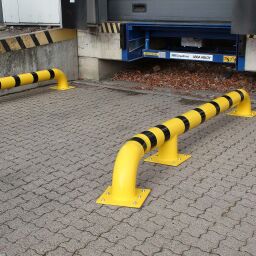 Rammschutzbügel LKW-Einfahrhilfe