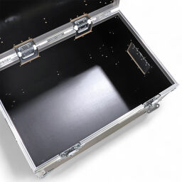 Flightcase avec fermeture rapide double
