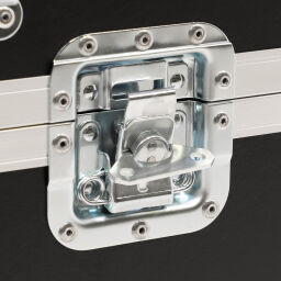 Flightcase avec fermeture rapide double