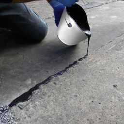 Floor marking and tape Safety and marking marking paint flush recovery.  Article code: 42.266.20.698