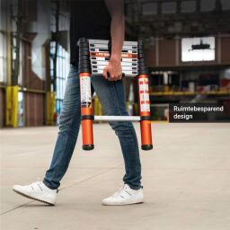 Telescopic ladder telescopic soft close