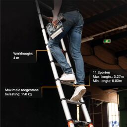 Teleskopische Leiter teleskopisch soft close mit Untergestell 