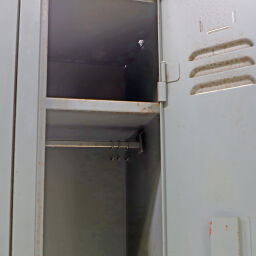 Armoire d'entrepôt occasion armoire vestiaire 2 portes (cadenas) Occasion