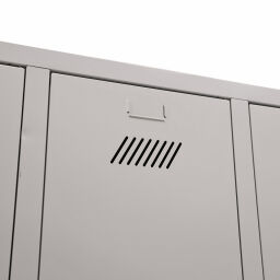 Armoire vestiaire 3 portes (cylindre) Occasion