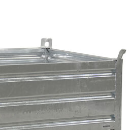 Caisse palette métallique construction compact avec quatre murs fermés