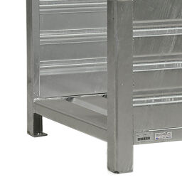 Caisse palette métallique construction compact avec les parois latérales ouvertes