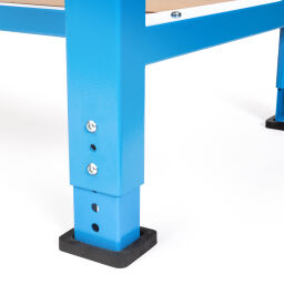 Workbenches with 1 bottom shelf