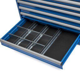 Workbenches  with 10 drawers