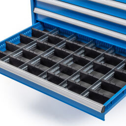 Workbenches with 11 drawers