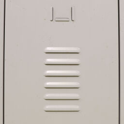 Armoire d'entrepôt occasion armoire vestiaire 2 portes (cadenas) Occasion