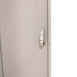 Armoire d'entrepôt occasion armoire vestiaire 2 portes (cadenas) Occasion