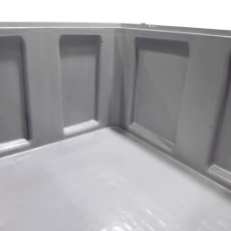 Palettenboxen alle Wände geschlossen