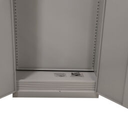 Gebrauchte Materialschränke 2 Abteile (Zylinderschloss)