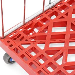 Roll conteneur occasion Conteneur roulant à 3 compartiments fond en plastique avec barrières à emboîter Occasion