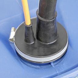 Lève fûts et manutention de fûts pompe à liquide 230V pour l’AdBlue et Diesel convenable de remplissage de carburant de 56 mm.  Code d’article: 48-10592