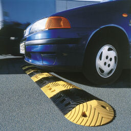 Traffic marking safety and marking street marker rubber speed bump up to 10 km/h