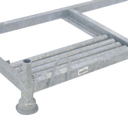 Storage pallet for construction industry scaffolding pallet with 2 types of stanchions of 380 mm and 700 mm.  L: 3120, W: 680,  (mm). Article code: 1083067AV