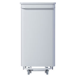 Waste bin Waste and cleaning steel waste pin mobile pedal bin Article arrangement:  New.  L: 440, W: 420, H: 960 (mm). Article code: 8257250