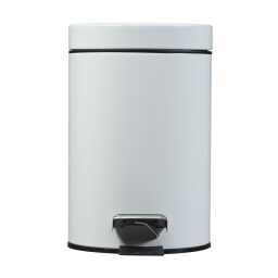 Waste bin Waste and cleaning metal waste bin with lid to pedal frame Volume (ltr):  3.  L: 170, W: 170, H: 260 (mm). Article code: 8290529