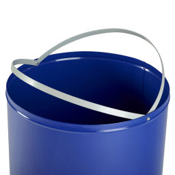 Abfallbehälter Abfall und Reinigung Zubehör Bügel Artikelzustand:  Neu.  Artikelcode: 8252211