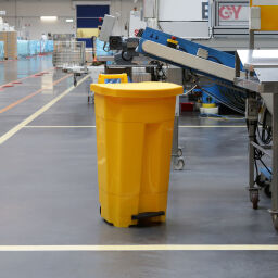 Poubelle de bureau et intérieur poubelle en plastique avec couvercle à pédale châssis