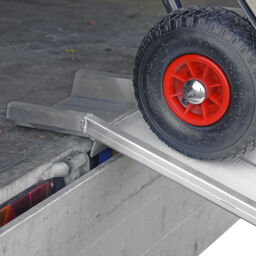 acces ramps access ramp straight aluminium 250 cm (pair) Height difference:  20 - 50 cm.  L: 2500, W: 230, H: 50 (mm). Article code: 8608200002