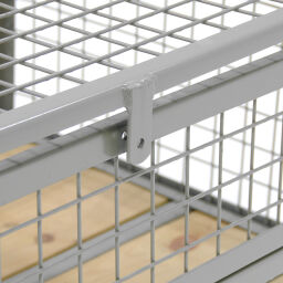 Mesh stillages full security 1 flap at 1 long side