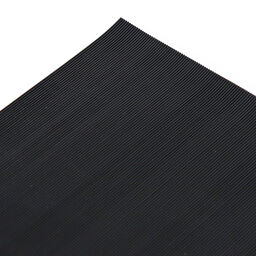 Caisse grillagée accessoires tapis antidérapant.  L: 1200, L: 800, H: 3 (mm). Code d’article: 99-003-010010