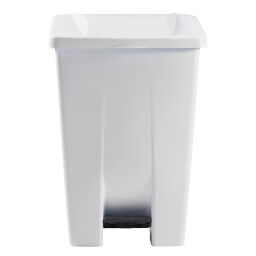 Afvalbak Afval en reiniging kunststof afvalbak met deksel op pedaalframe Inhoud (ltr):  80.  L: 490, B: 415, H: 735 (mm). Artikelcode: 8259185
