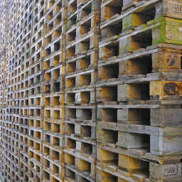 Pallet wooden pallet 4-sided used.  L: 1200, W: 800, H: 150 (mm). Article code: 99-718GB