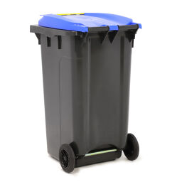 Plastic waste container Waste and cleaning mini container with hinging lid.  L: 725, W: 580, H: 1080 (mm). Article code: 99-447-240-W