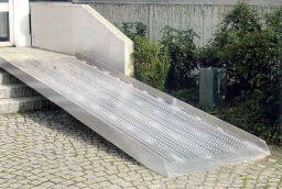 acces ramps access ramp straight fixed construction Custom built.  L: 2500, W: 815,  (mm). Article code: 8608100802