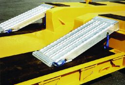 acces ramps access ramp straight aluminium Custom built Height difference:  50 - 80 cm.  L: 2400, W: 940,  (mm). Article code: 8613404000-A